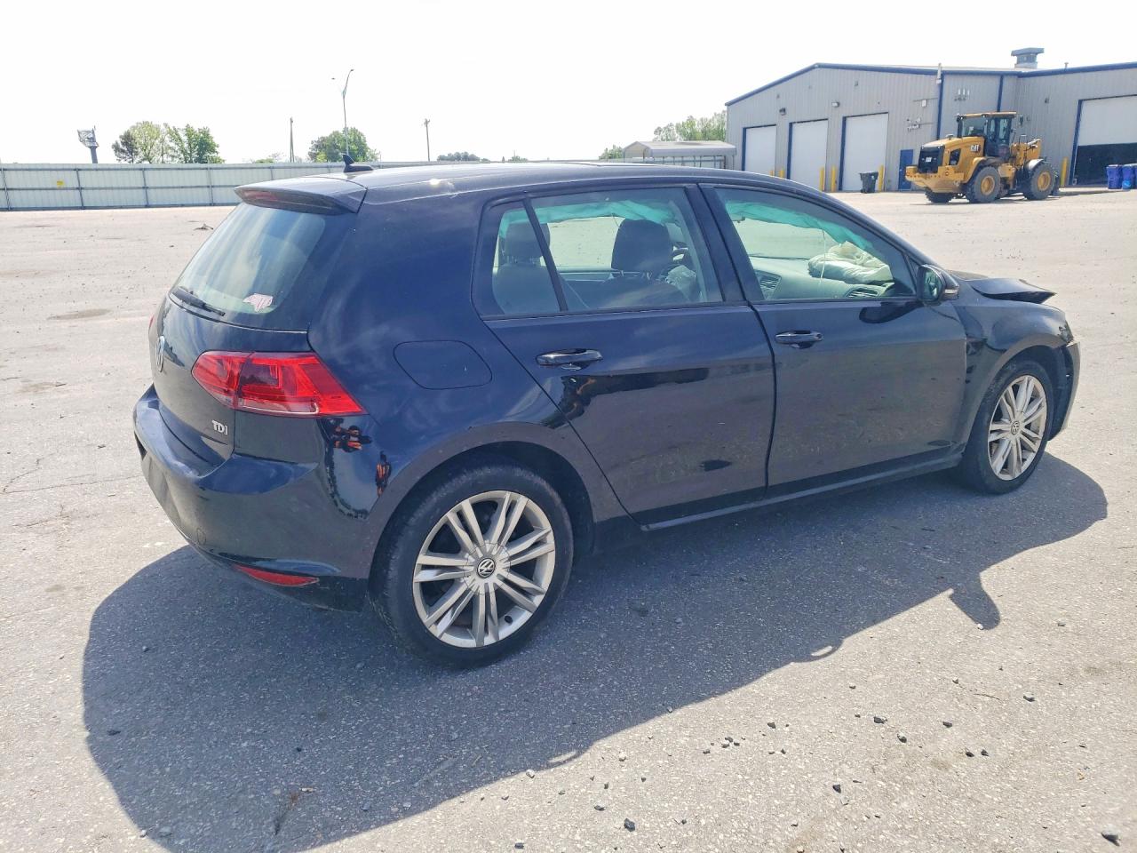 2015 VOLKSWAGEN GOLF