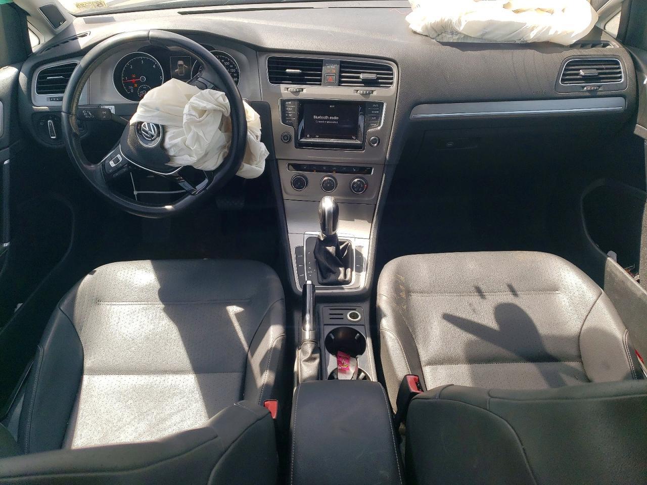2015 VOLKSWAGEN GOLF