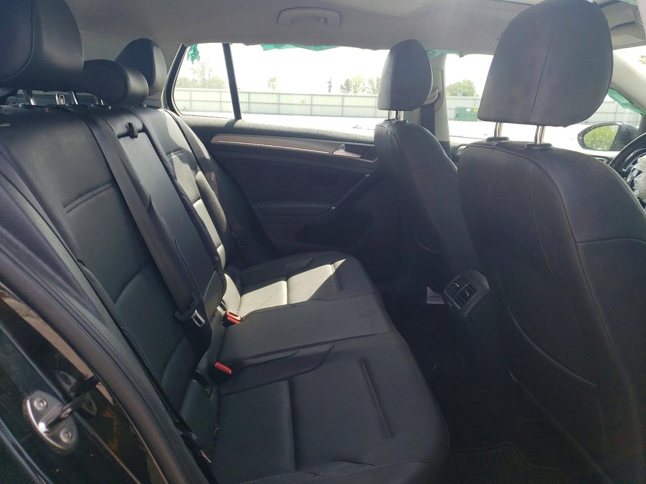 2015 VOLKSWAGEN GOLF