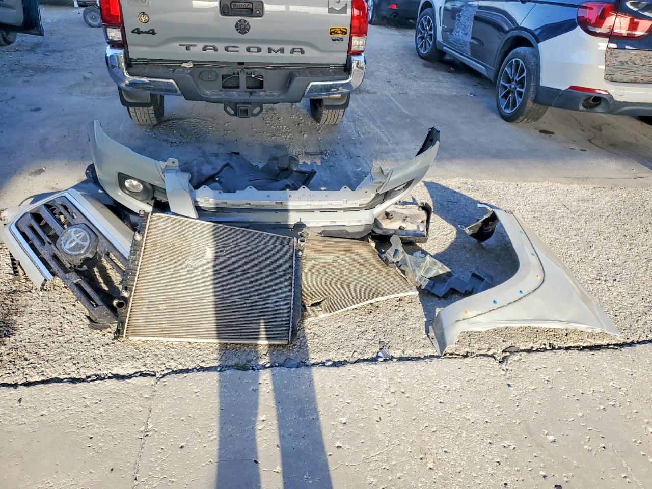 2019 TOYOTA TACOMA