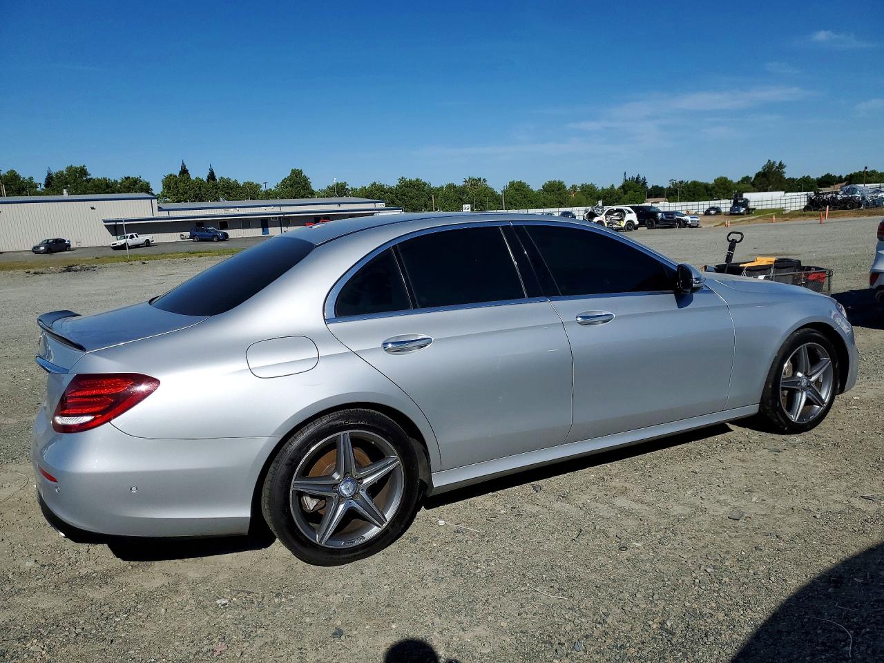 2017 MERCEDES-BENZ E-CLASS
