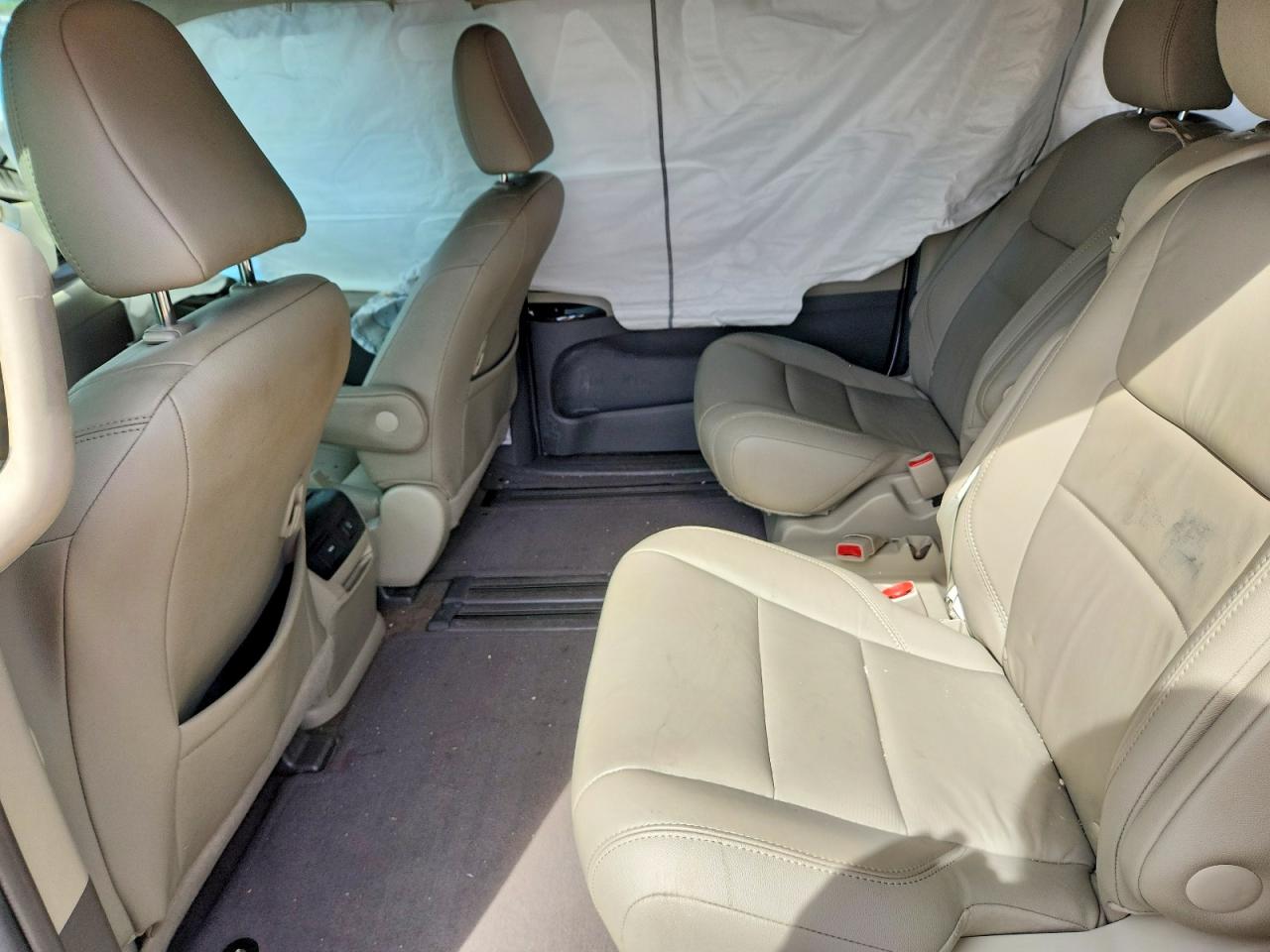 2015 TOYOTA SIENNA