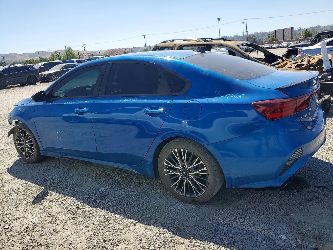 2023 KIA FORTE