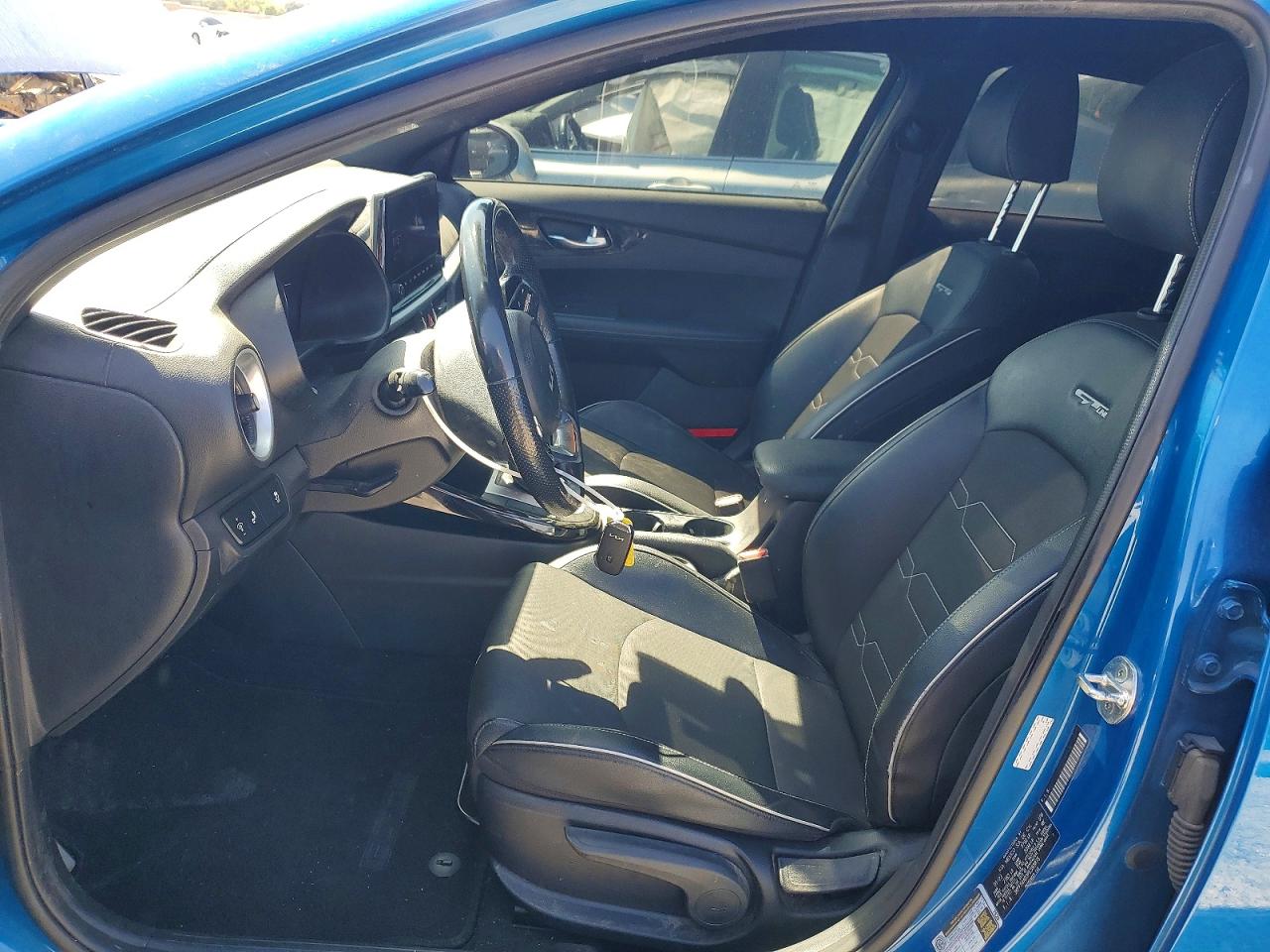 2023 KIA FORTE