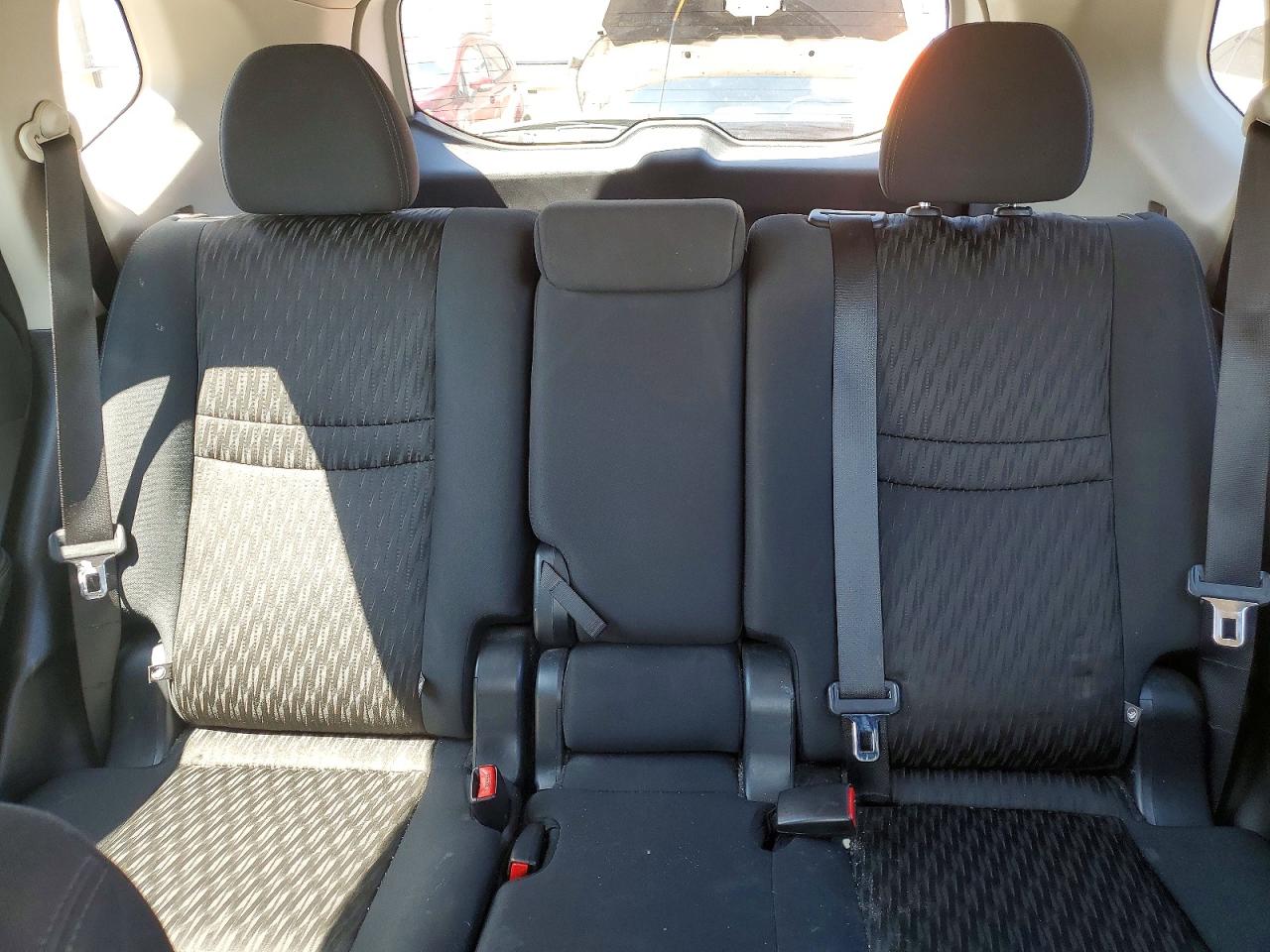 2017 NISSAN ROGUE