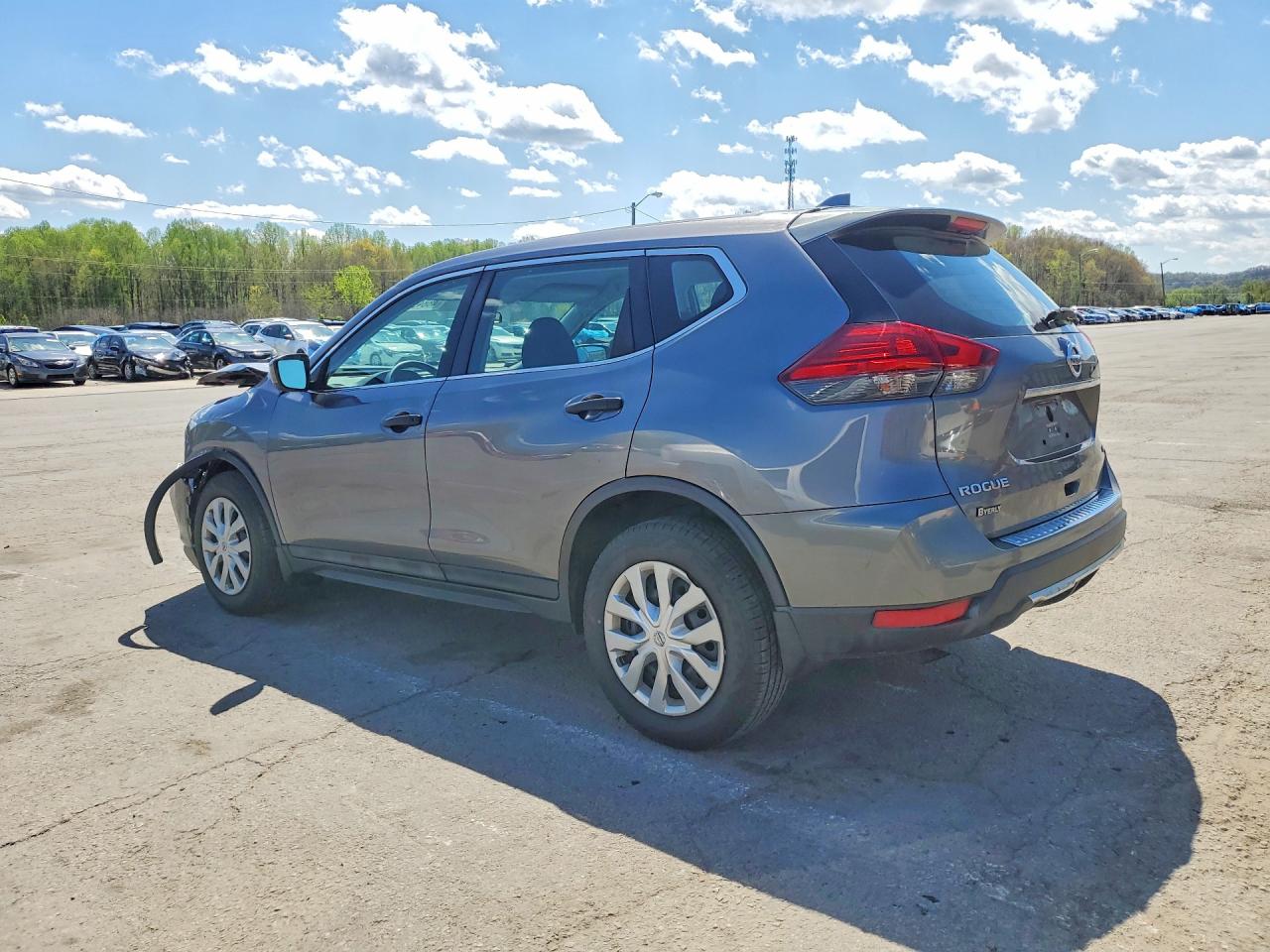 2017 NISSAN ROGUE