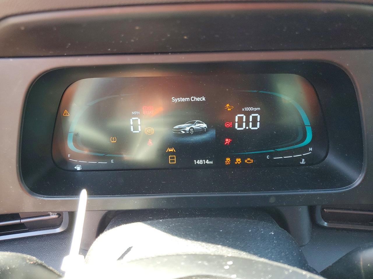 2025 HYUNDAI ELANTRA