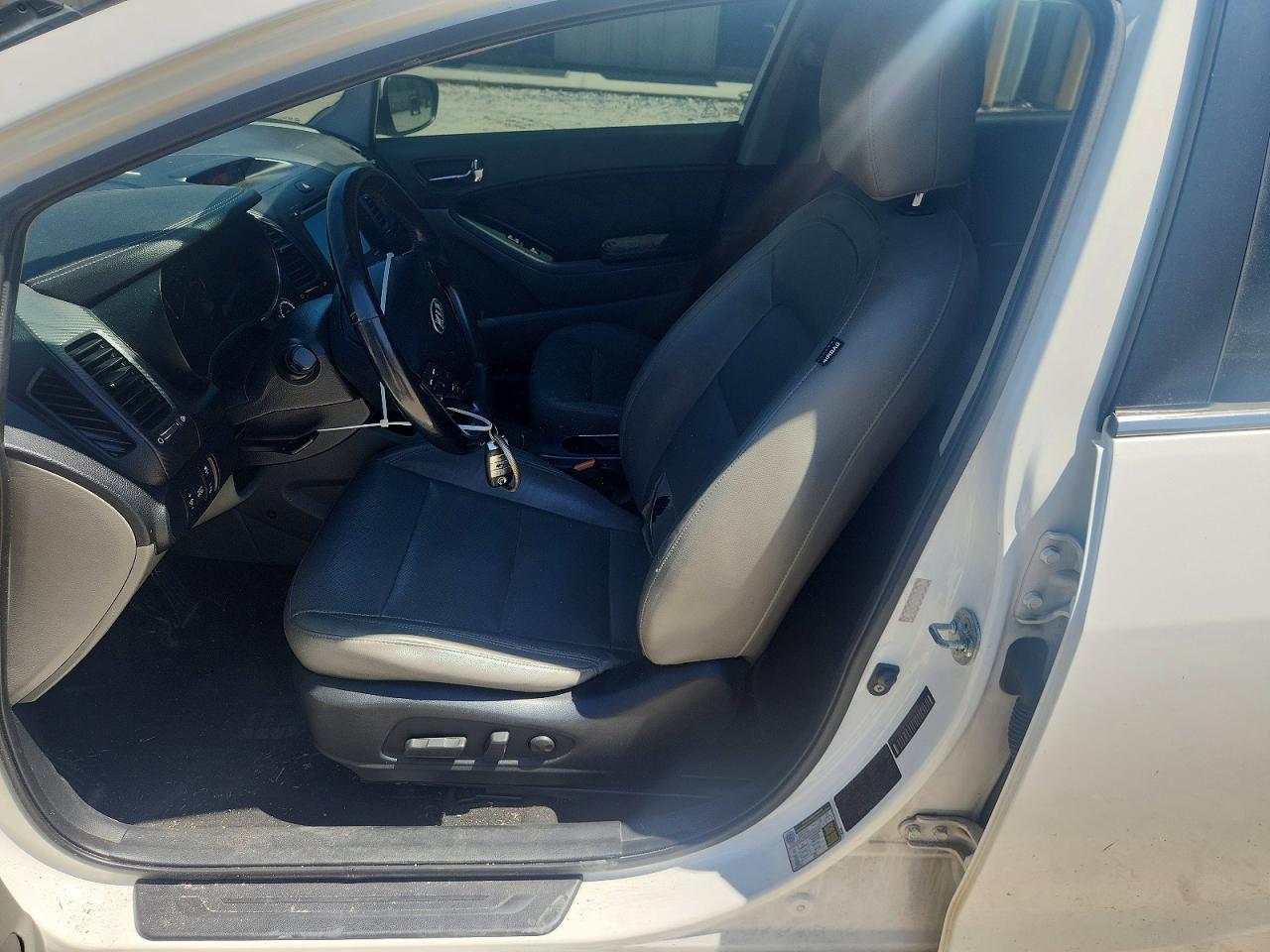 2014 KIA FORTE