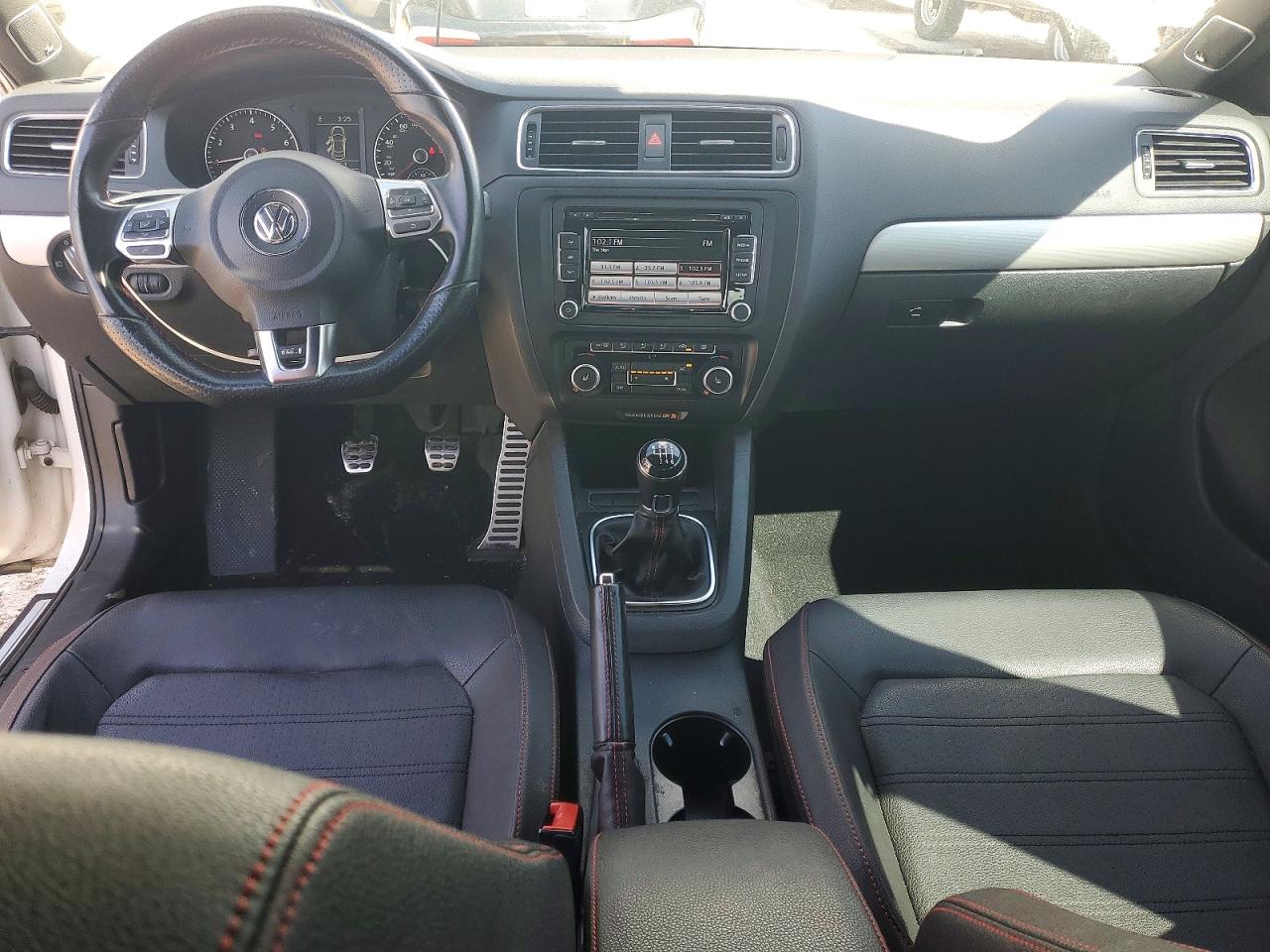 2012 VOLKSWAGEN JETTA