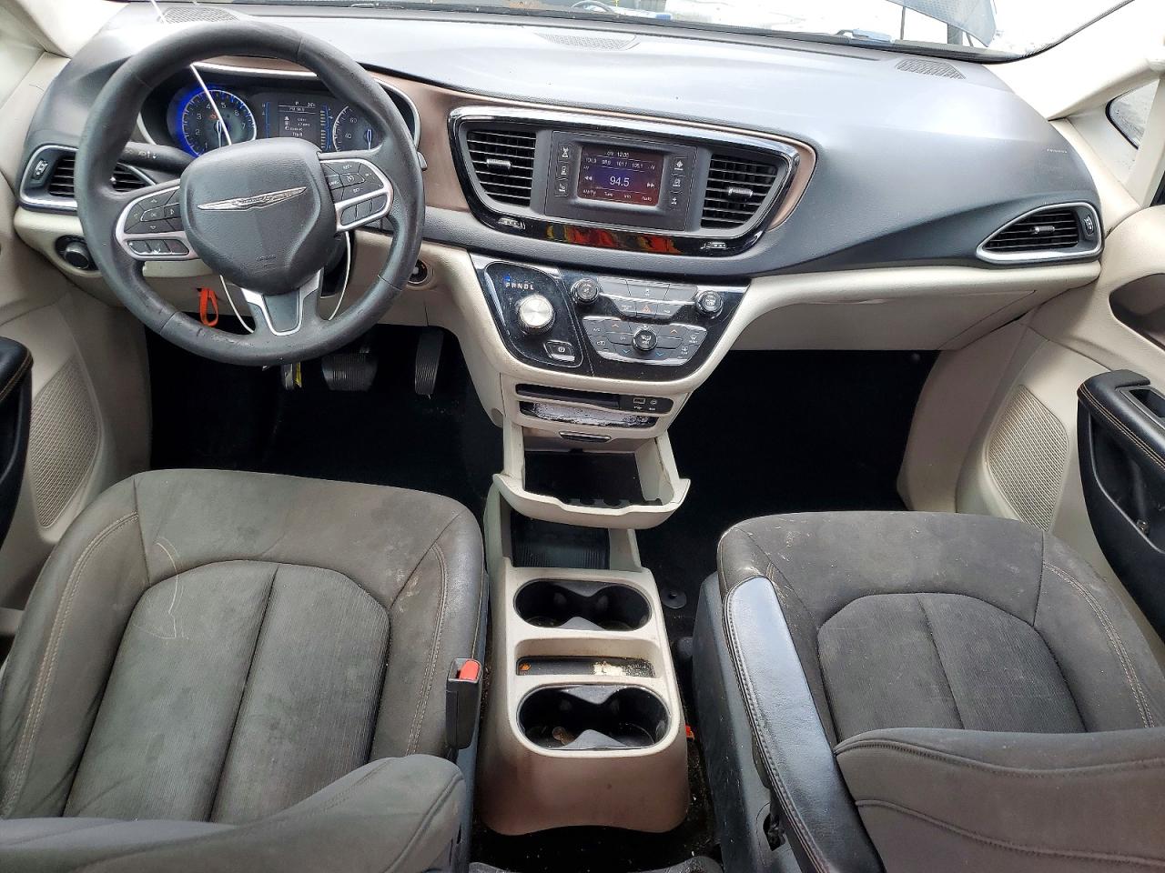 2017 CHRYSLER PACIFICA