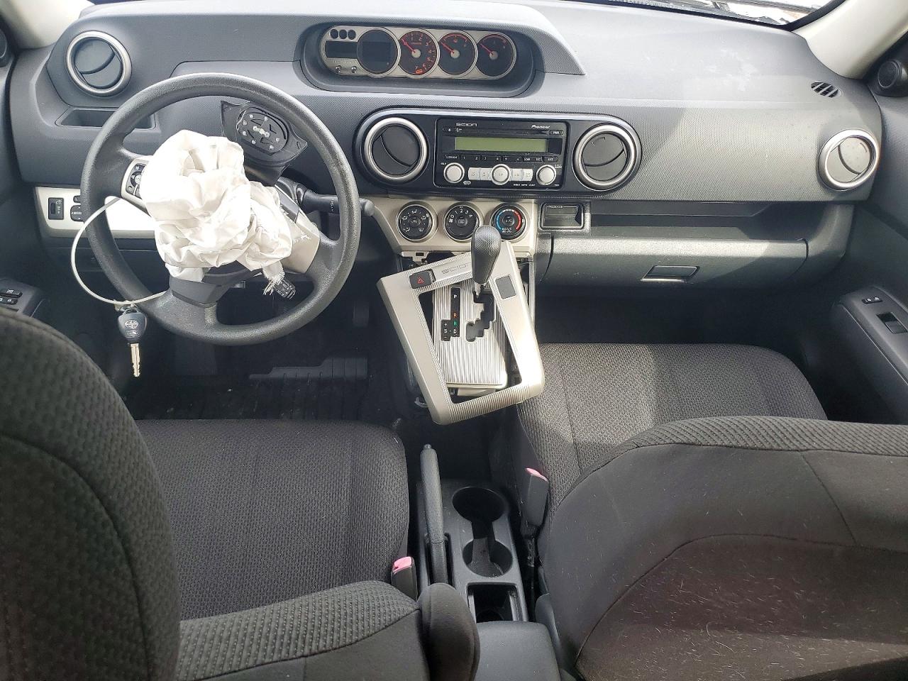 2009 SCION XB