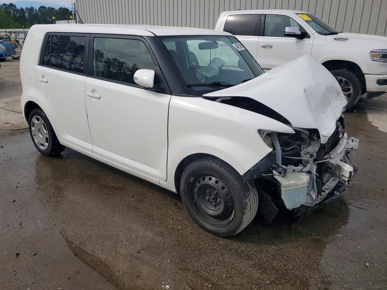 2009 SCION XB