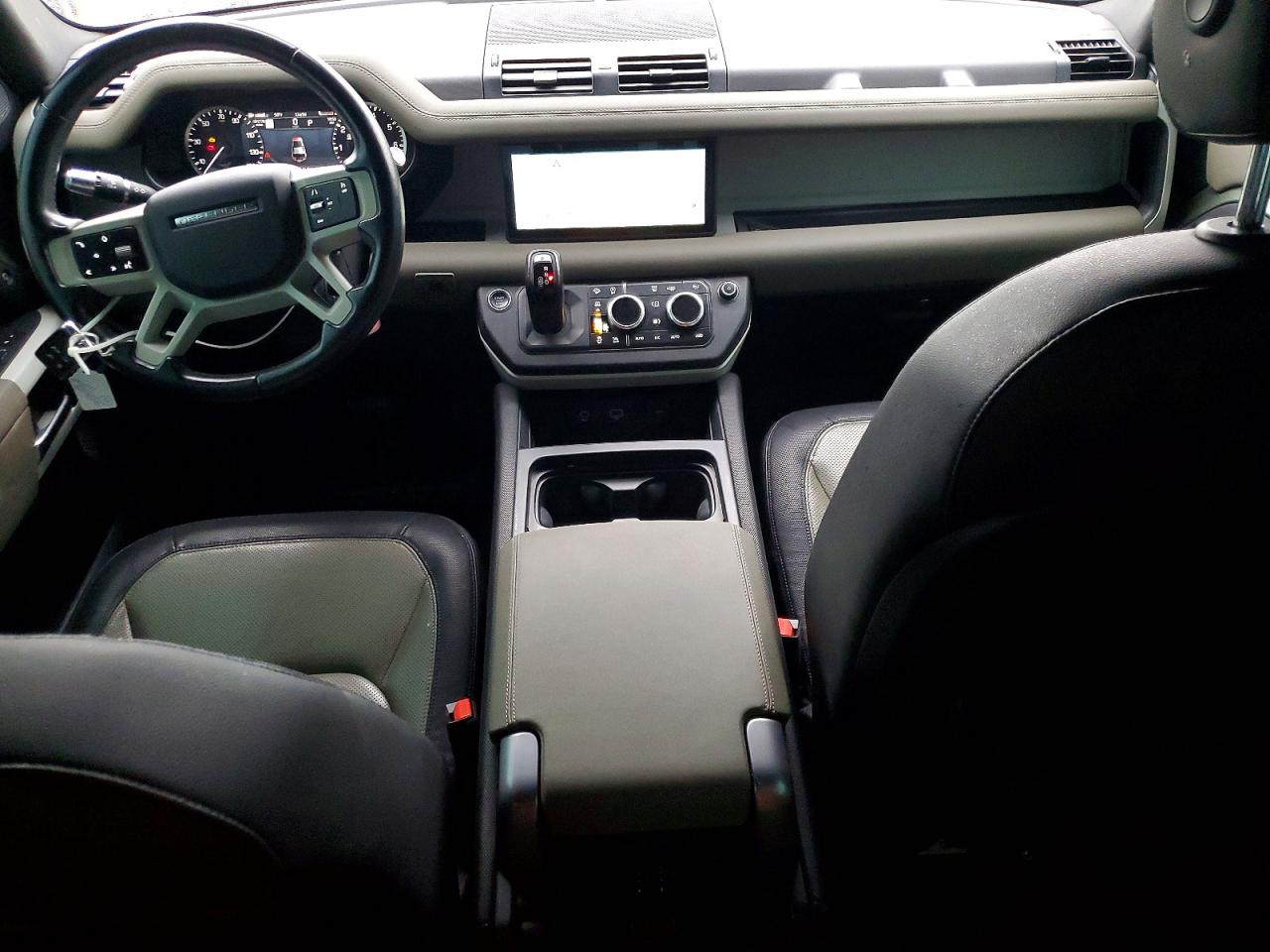 2022 LAND ROVER DEFENDER