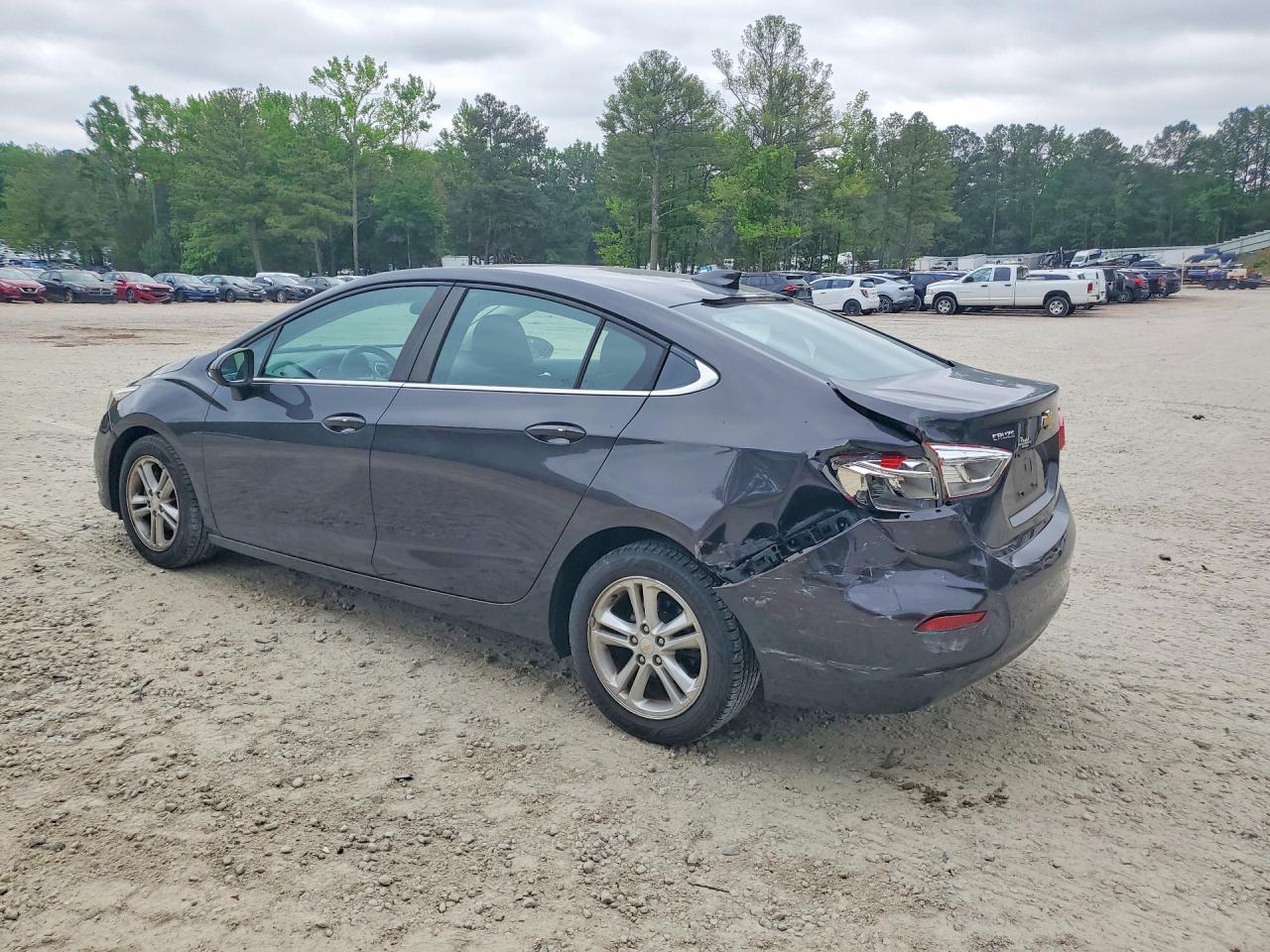 2017 CHEVROLET CRUZE