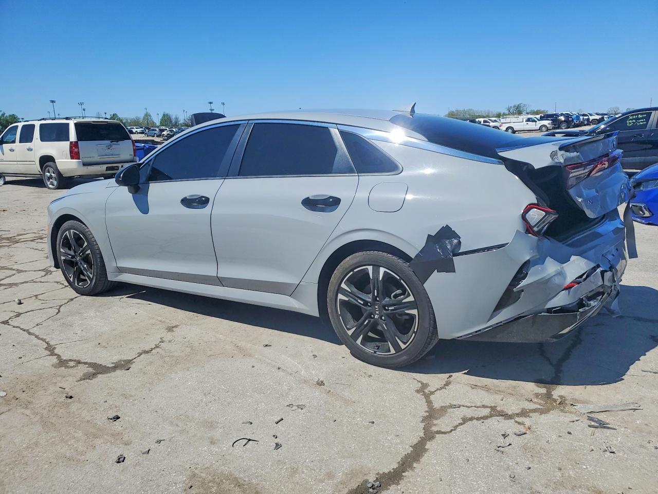 2021 KIA K5