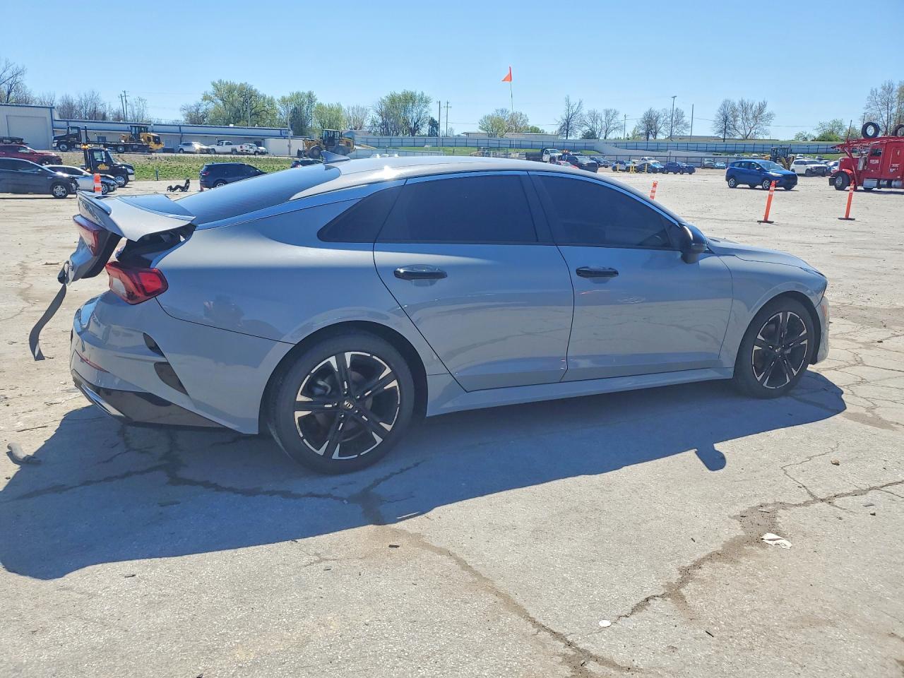 2021 KIA K5