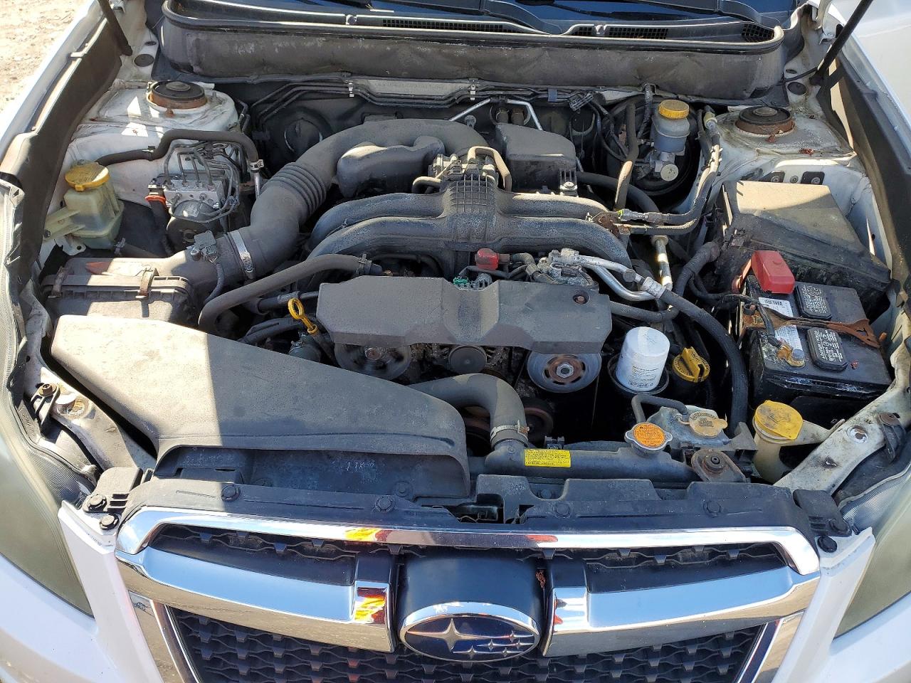 2013 SUBARU LEGACY