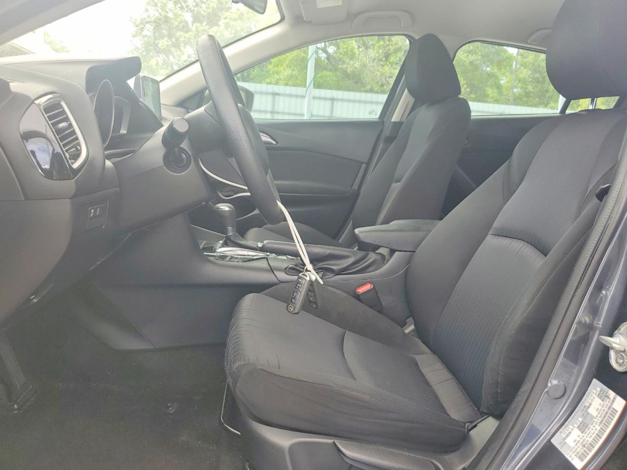 2015 MAZDA 3