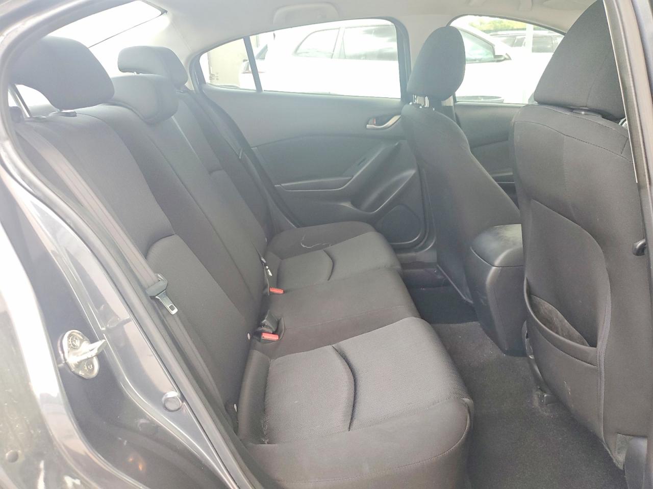 2015 MAZDA 3