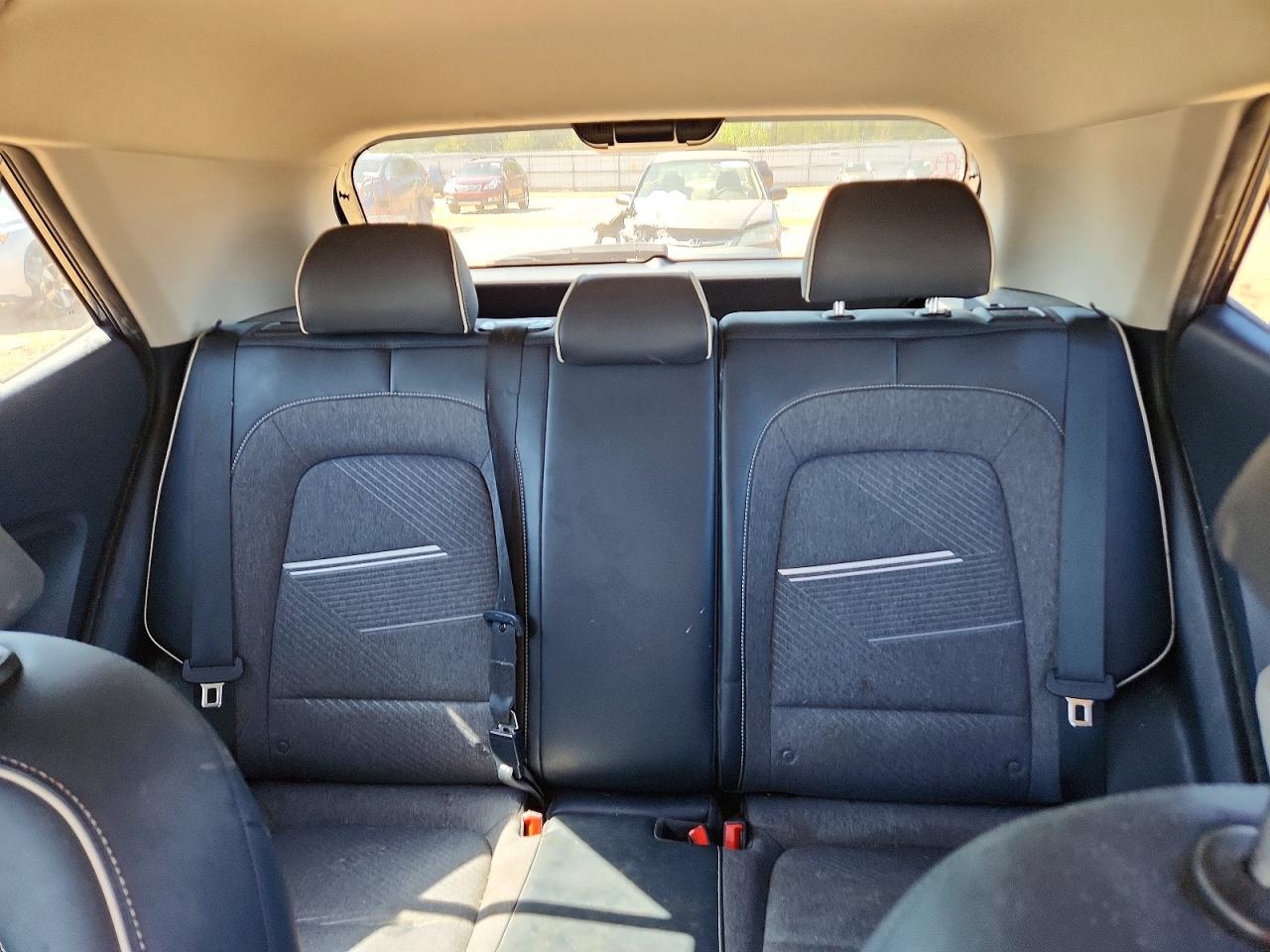 2020 HYUNDAI VENUE DENI