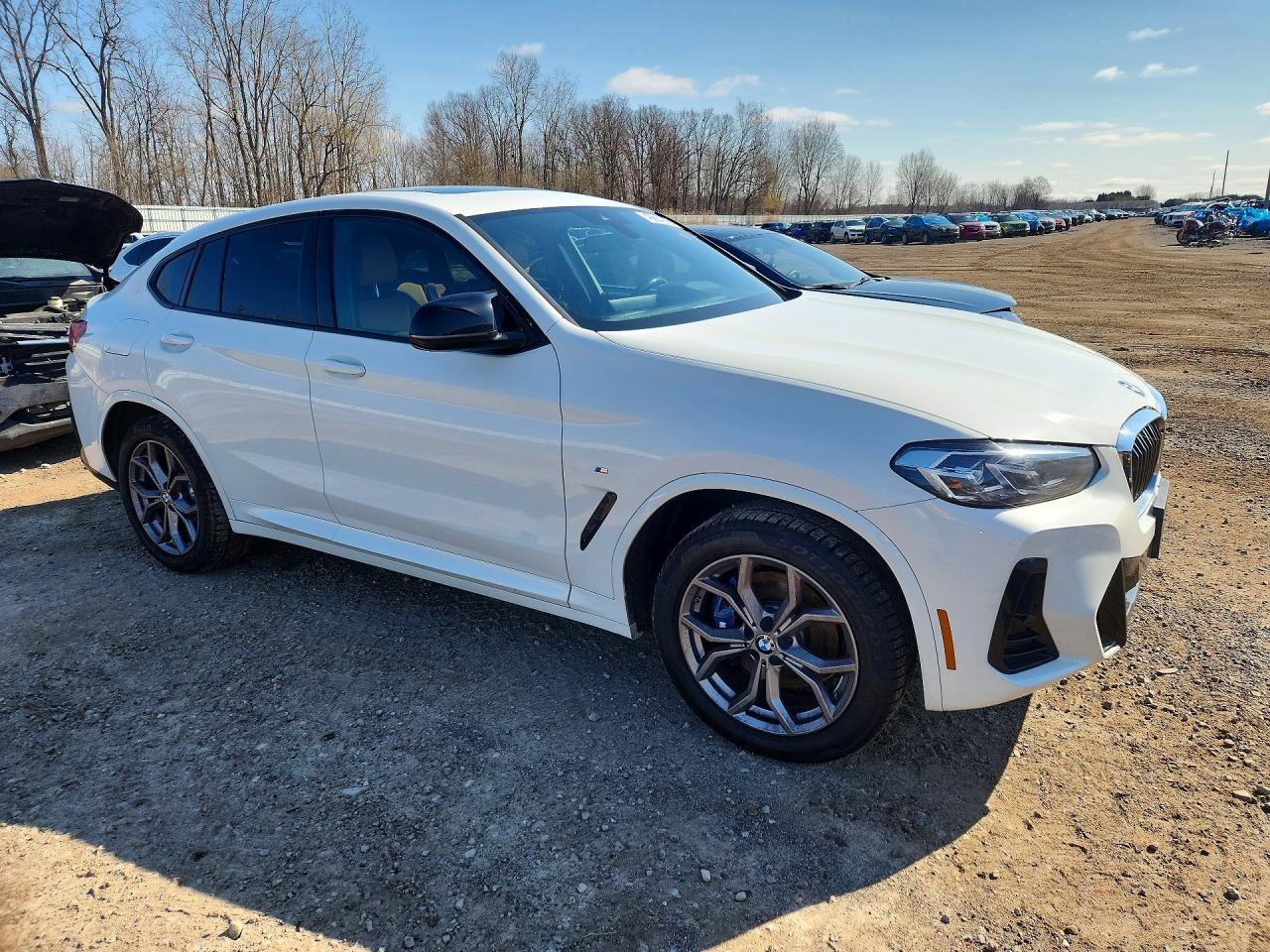 2023 BMW X4