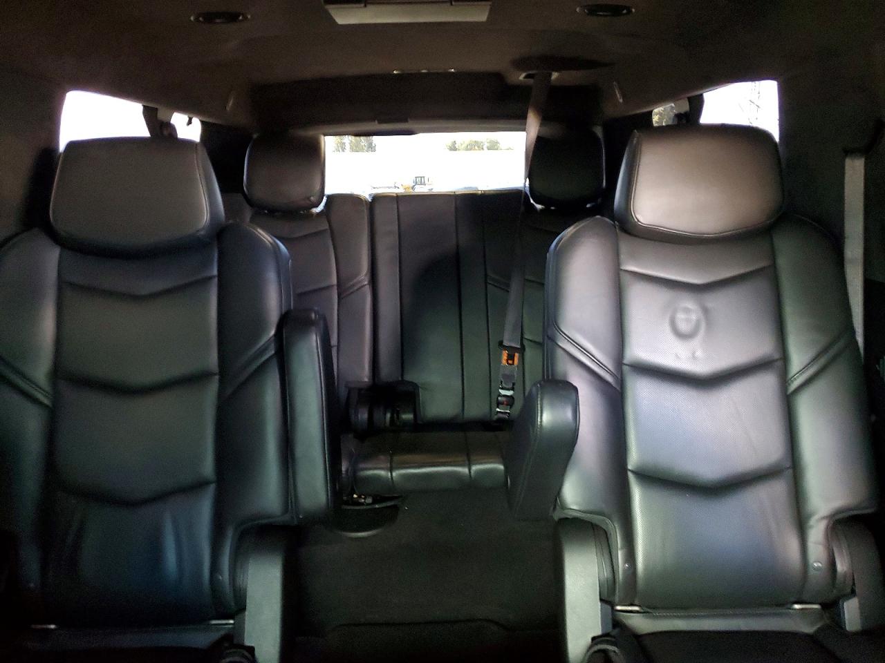 2017 CADILLAC ESCALADE
