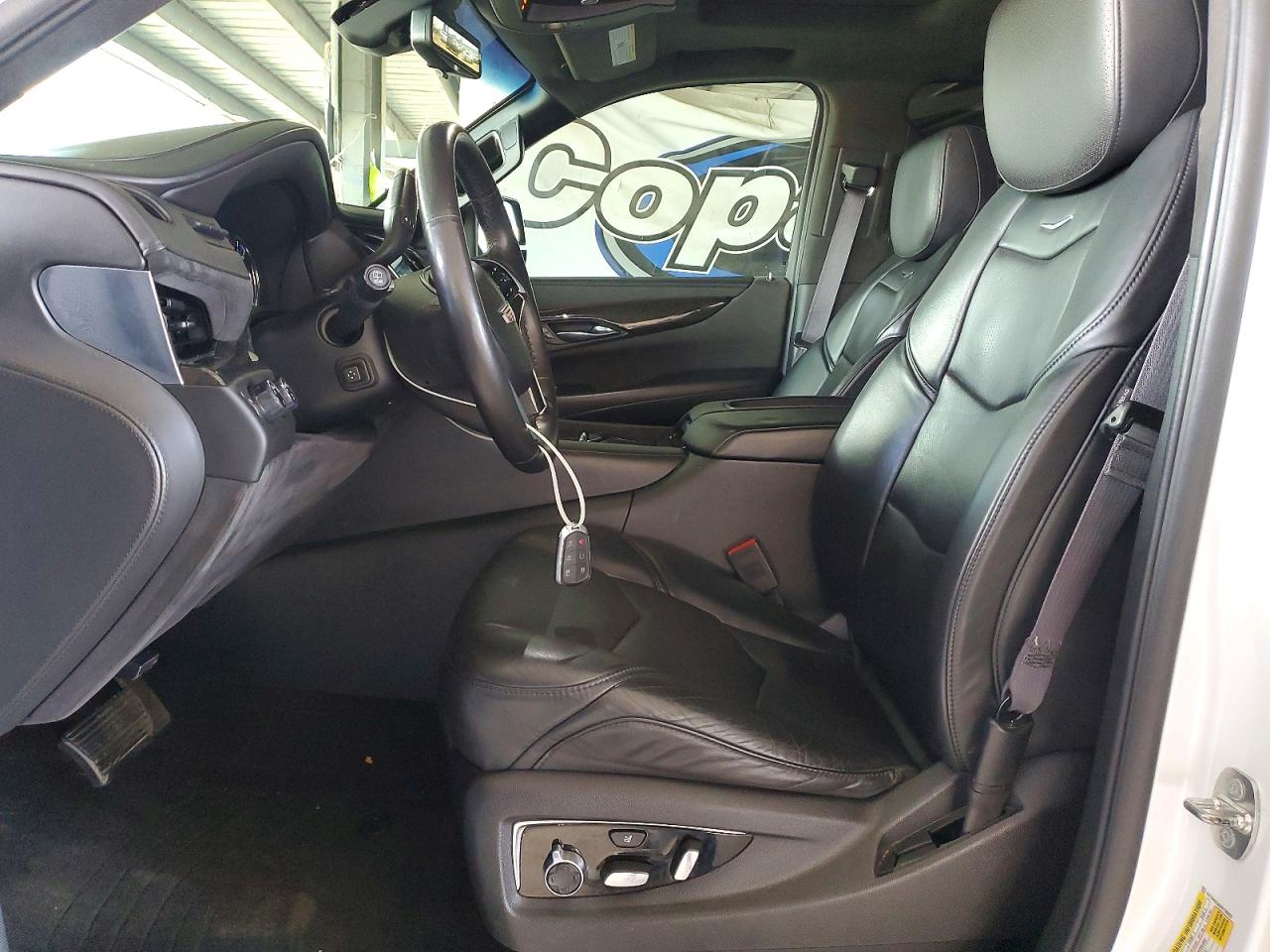 2017 CADILLAC ESCALADE