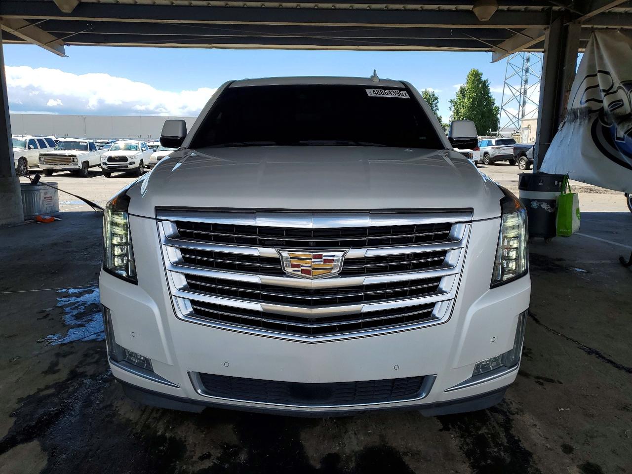 2017 CADILLAC ESCALADE