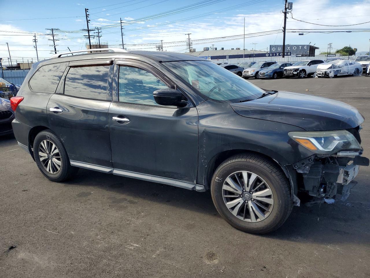 2017 NISSAN PATHFINDER