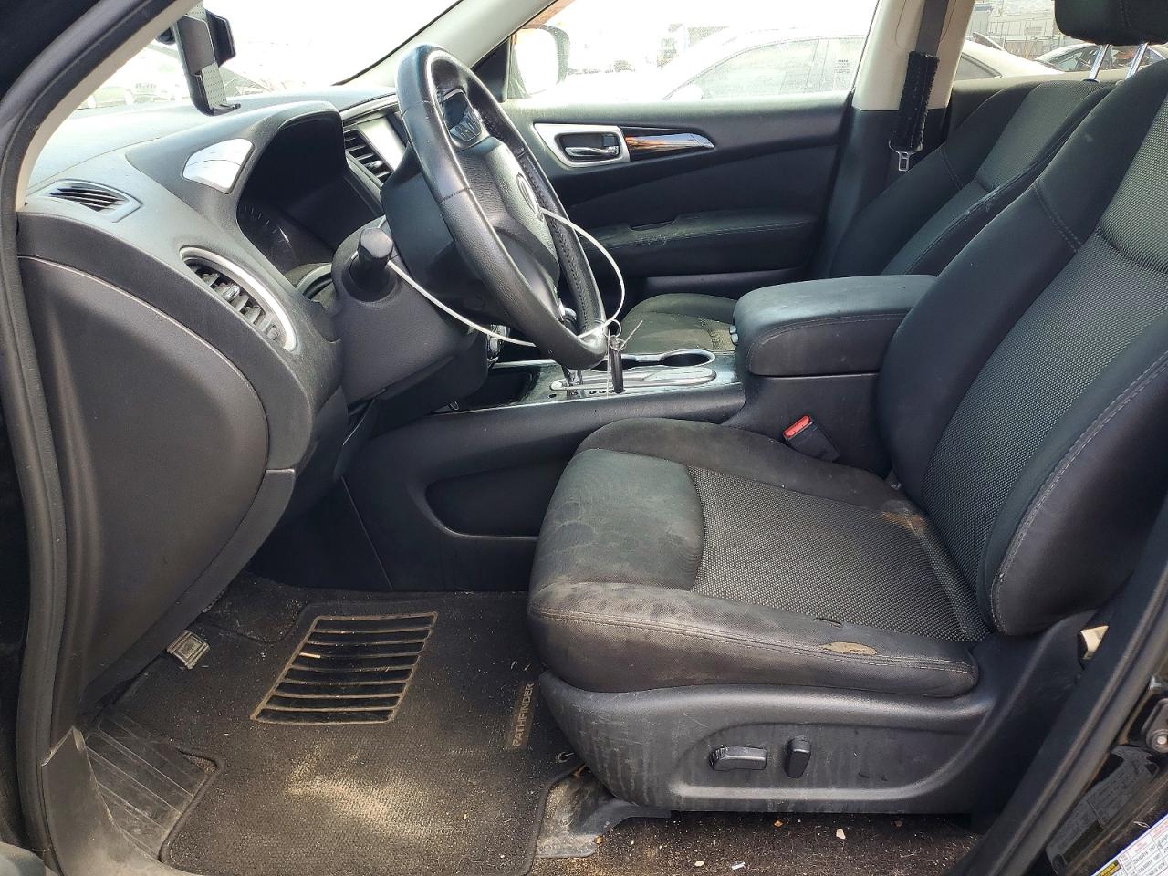 2017 NISSAN PATHFINDER
