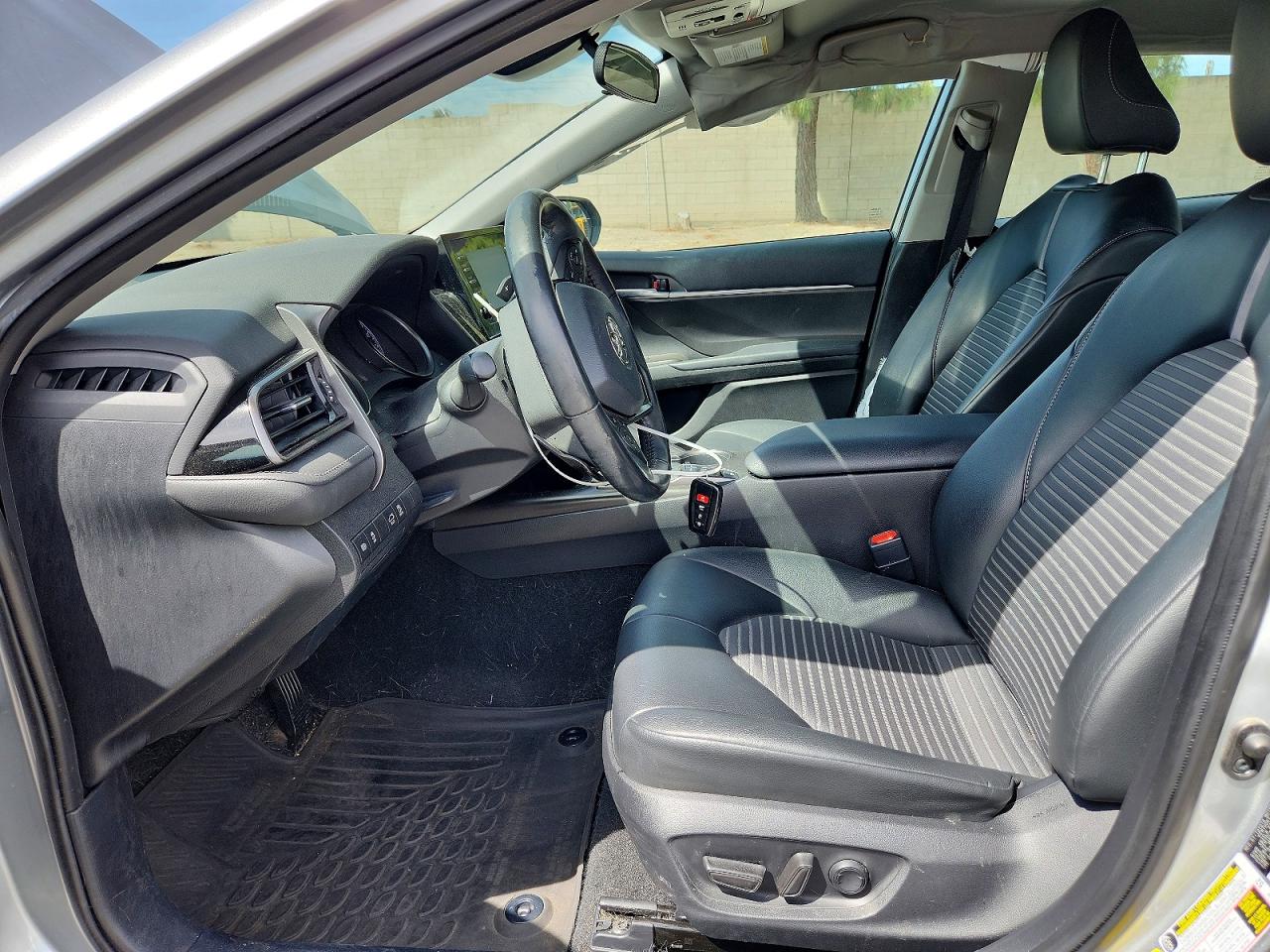 2022 TOYOTA CAMRY SOLA