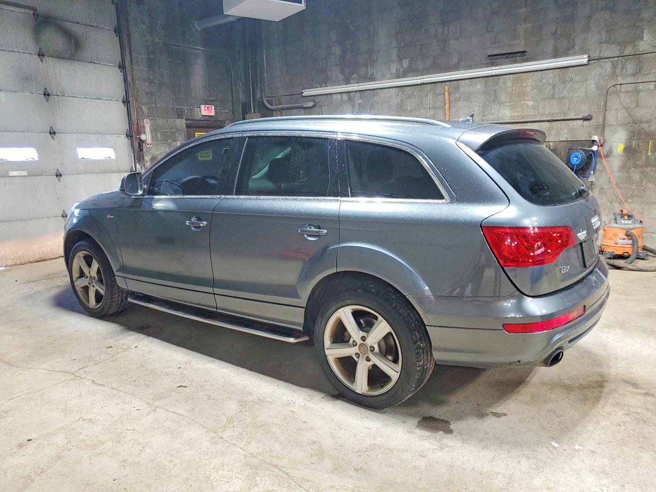 2015 AUDI Q7