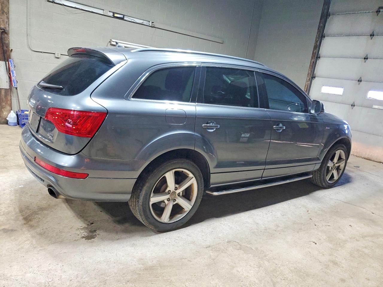 2015 AUDI Q7