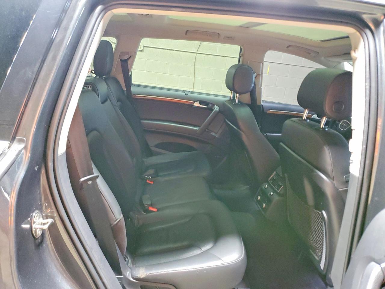 2015 AUDI Q7