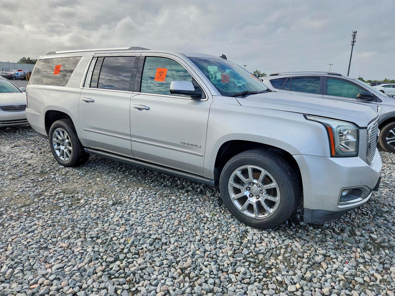 2015 GMC YUKON