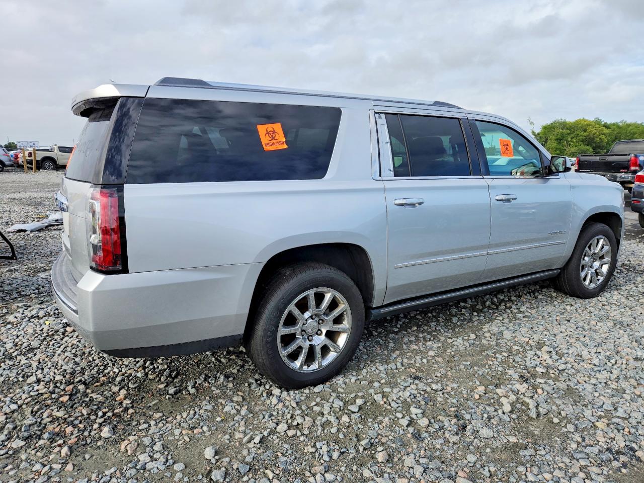 2015 GMC YUKON