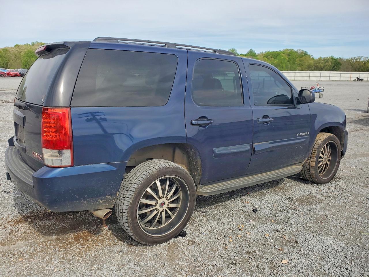 2009 GMC YUKON