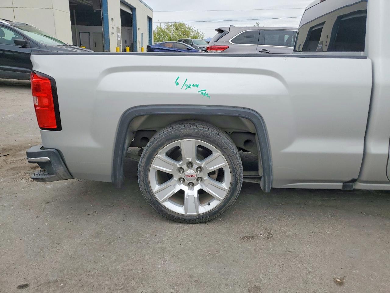 2016 GMC SIERRA