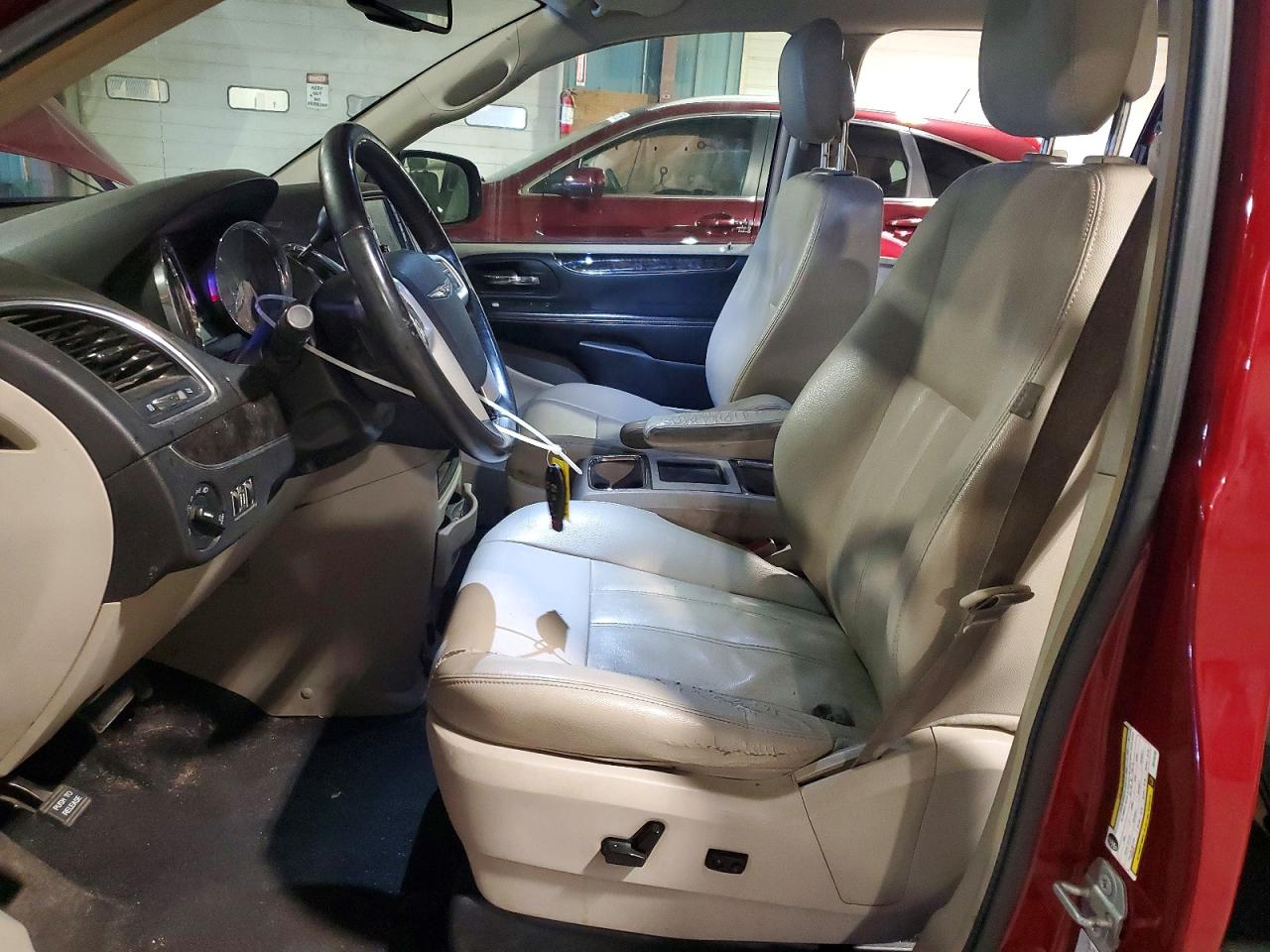 2016 CHRYSLER MINIVAN