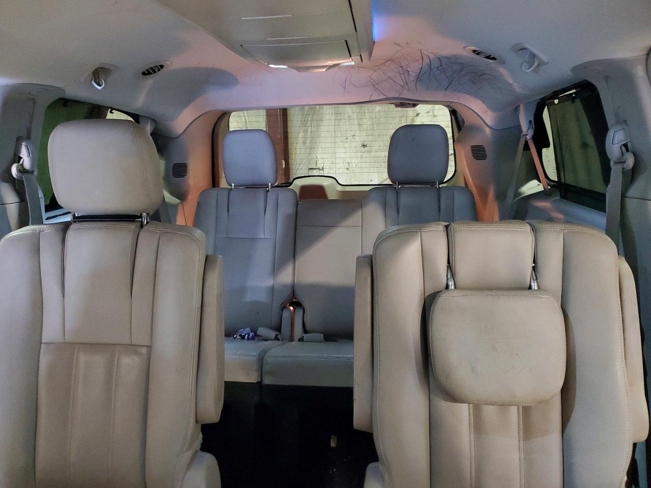 2016 CHRYSLER MINIVAN