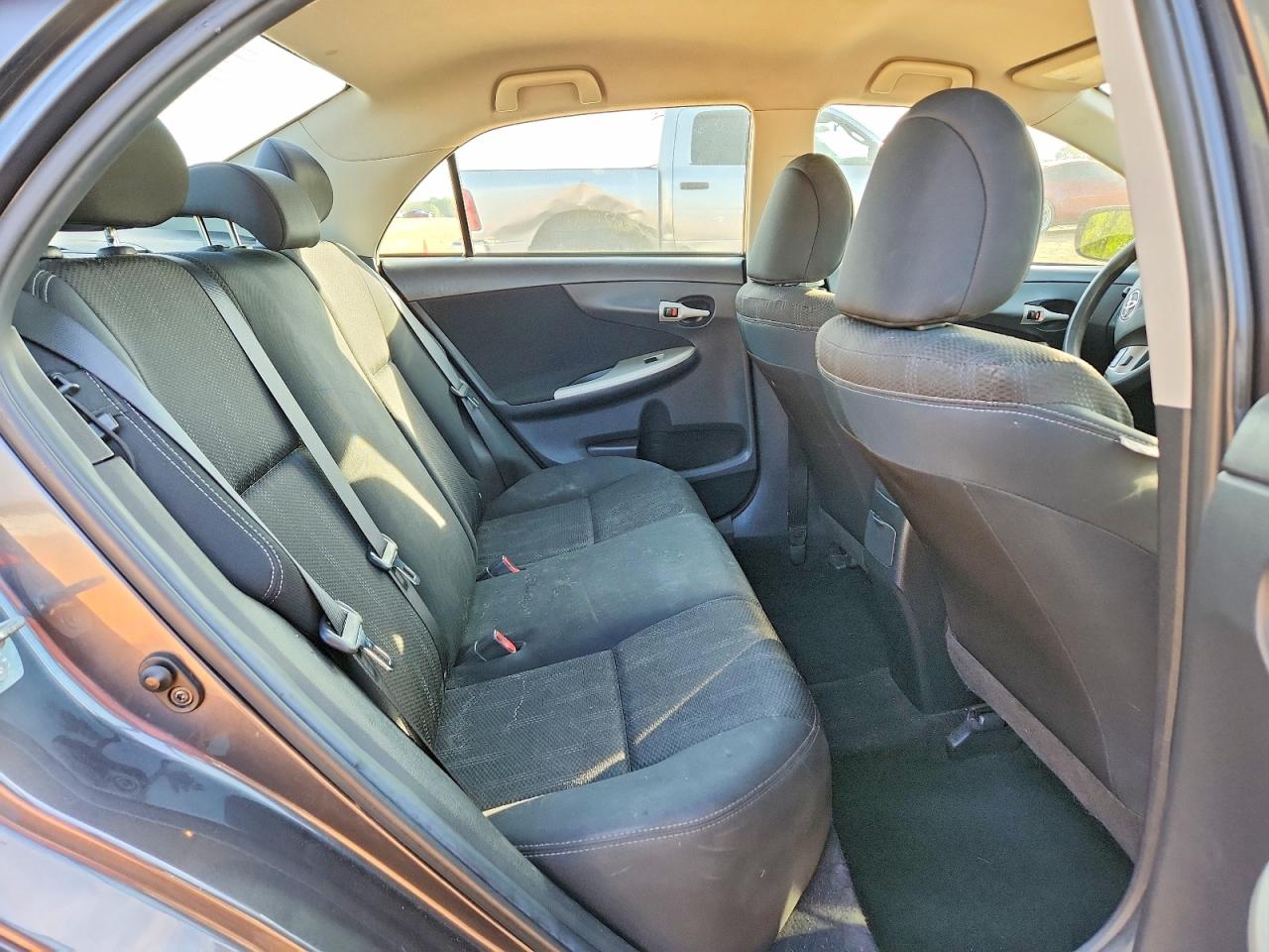 2012 TOYOTA COROLLA