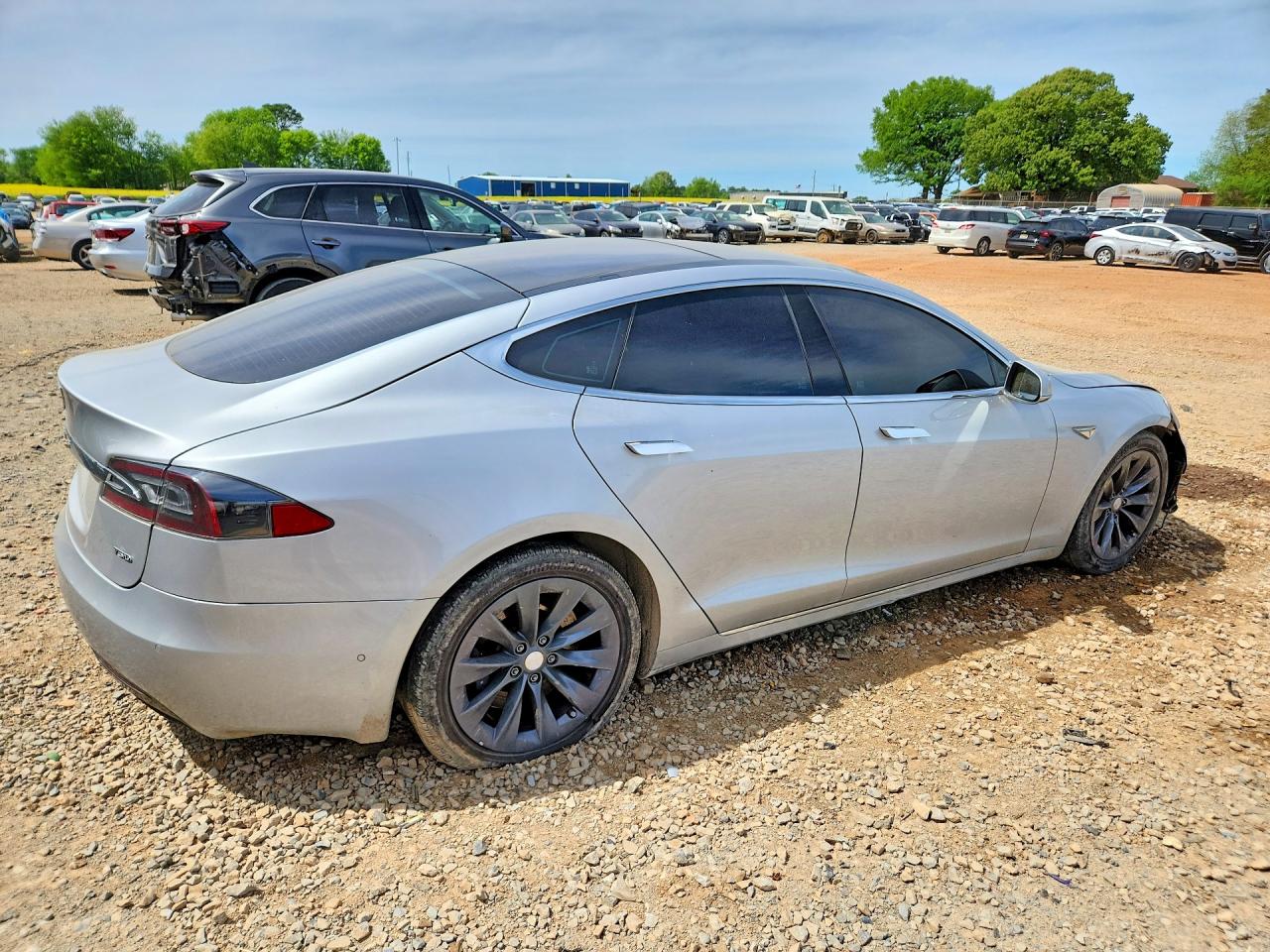 2016 TESLA MODEL S