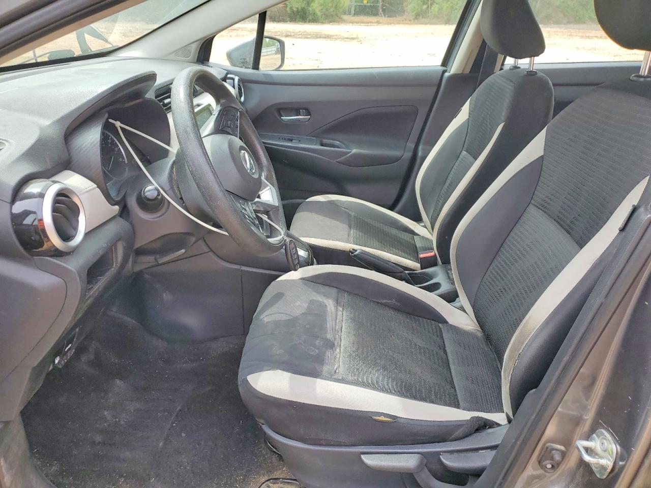 2021 NISSAN VERSA