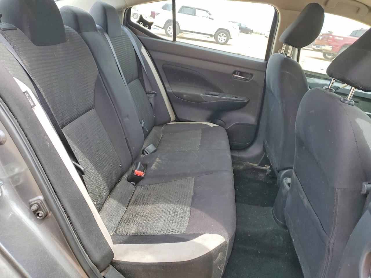 2021 NISSAN VERSA