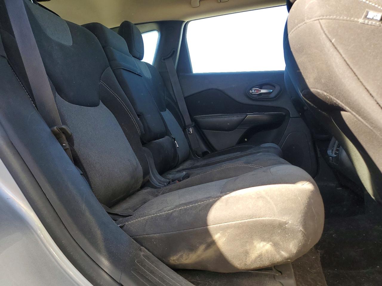 2016 JEEP GRAND CHER