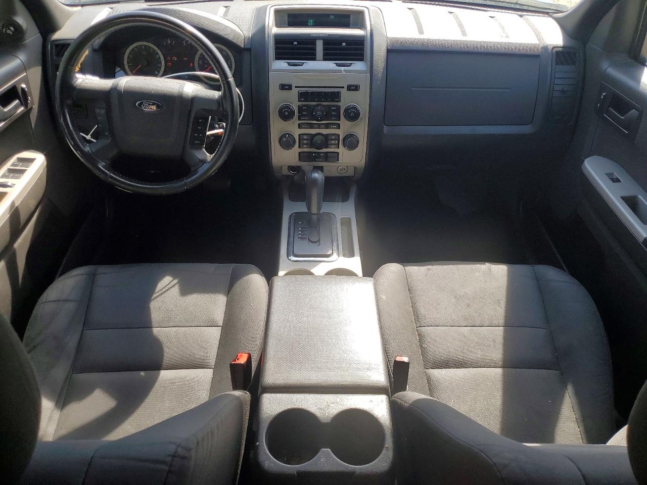 2012 FORD ESCAPE