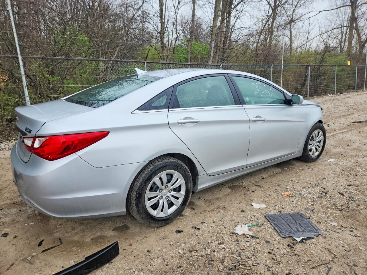 2011 HYUNDAI SONATA