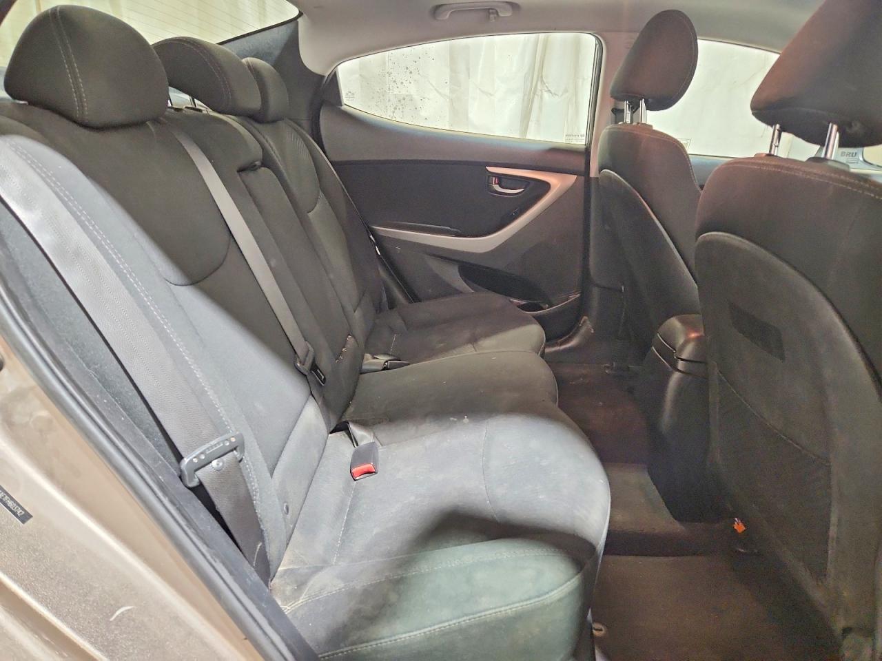 2015 HYUNDAI ELANTRA