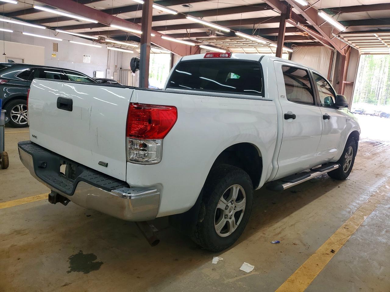 2010 TOYOTA TUNDRA GRA