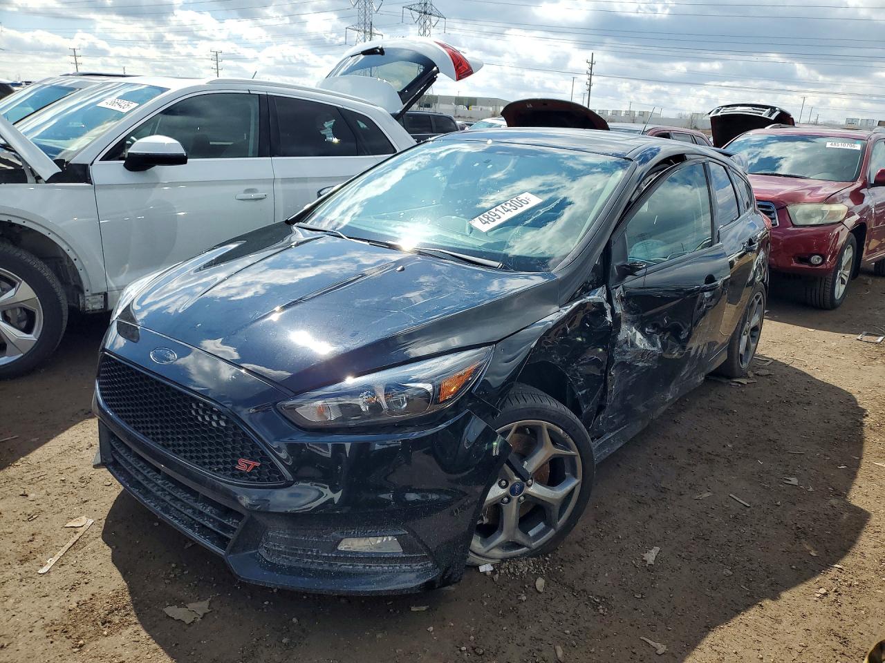 2016 FORD FOCUS